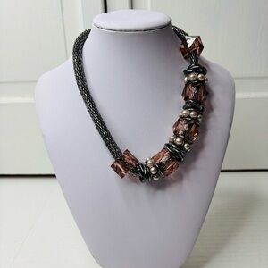 3/$25 VICTOR ALFARO Chunky Beaded Necklace